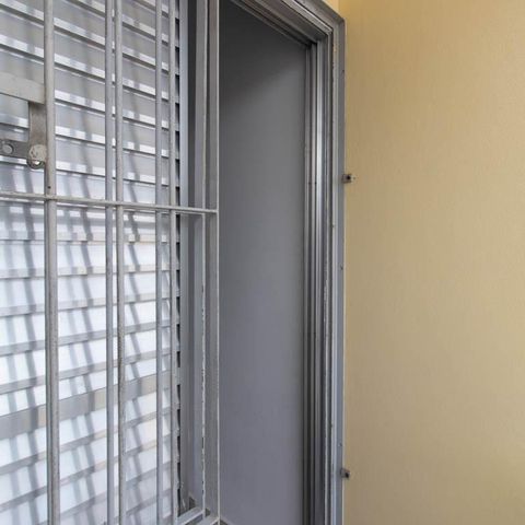 Casa à venda com 111m², 2 quartos e 1 vaga Casa à venda com 111m², 2 quartos e 1 vagaSacada da Suíte 2
