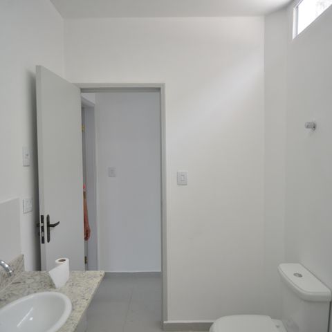 Casa à venda com 168m², 3 quartos e 2 vagasBanheiro Social
