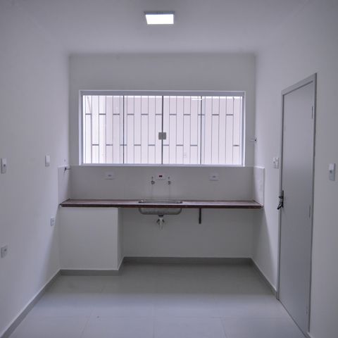 Casa à venda com 168m², 3 quartos e 2 vagasCozinha
