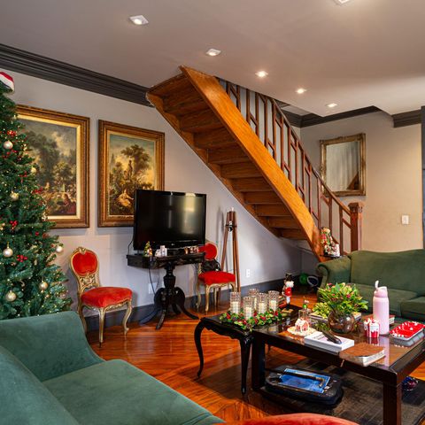 Casa à venda com 230m², 4 quartos e 2 vagas Casa à venda com 230m², 4 quartos e 2 vagasSala
