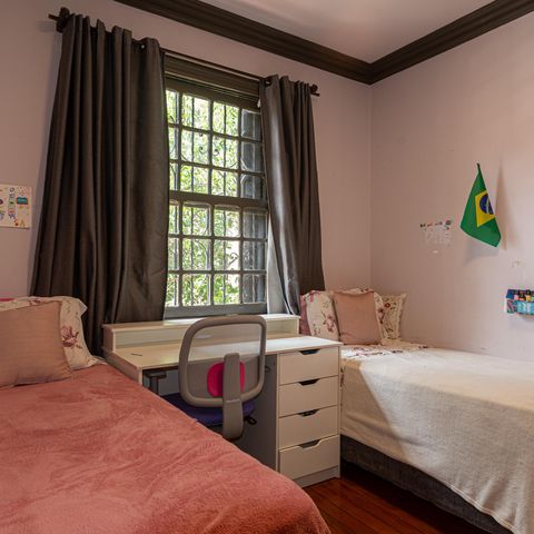 Casa à venda com 230m², 4 quartos e 2 vagas Casa à venda com 230m², 4 quartos e 2 vagasQuarto 3