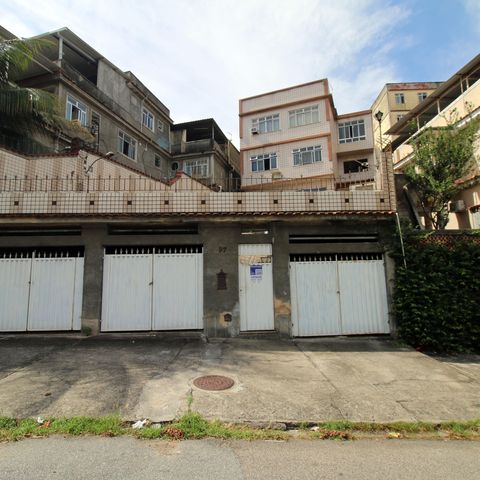Apartamento à venda com 115m², 2 quartos e 2 vagasFachada do Prédio