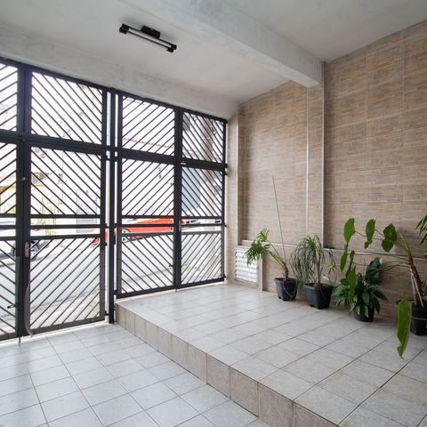 Casa à venda com 150m², 4 quartos e 2 vagasGaragem