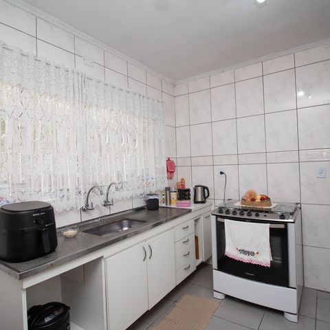 Casa à venda com 150m², 4 quartos e 2 vagasCozinha