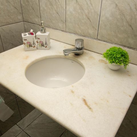 Casa à venda com 150m², 4 quartos e 2 vagasBanheiro da Suíte 1