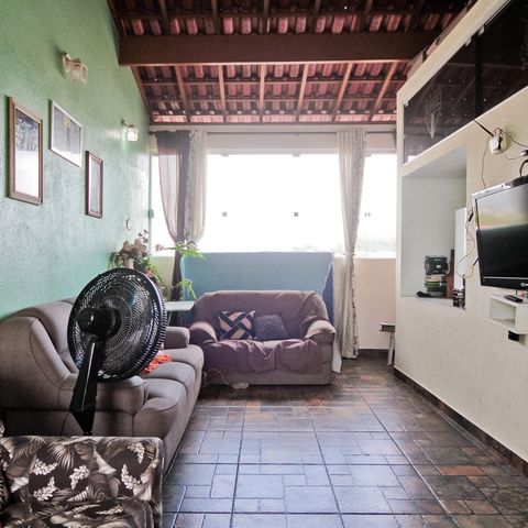 Casa à venda com 315m², 7 quartos e 3 vagas Casa à venda com 315m², 7 quartos e 3 vagasÁrea de lazer