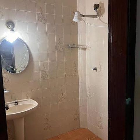 Casa à venda com 128m², 3 quartos e 2 vagas