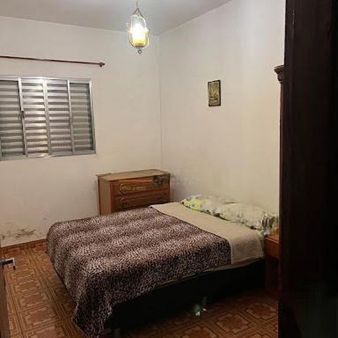 Casa à venda com 128m², 3 quartos e 2 vagas
