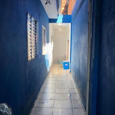 Casa à venda com 75m², 2 quartos e 3 vagas