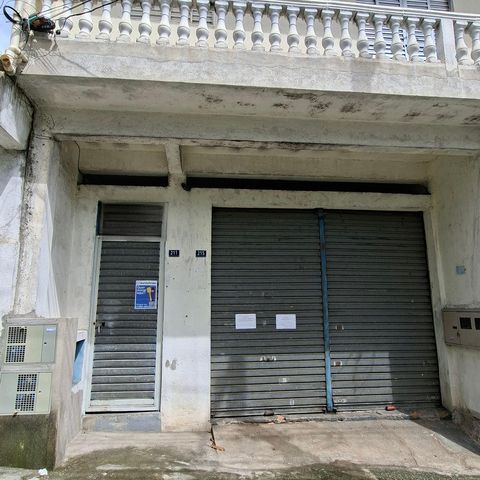 Casa para alugar com 60m², 1 quarto e sem vaga Casa para alugar com 60m², 1 quarto e sem vagaFachada