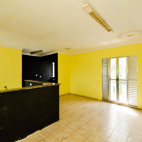 Casa para alugar com 60m², 1 quarto e sem vaga Casa para alugar com 60m², 1 quarto e sem vagaSala