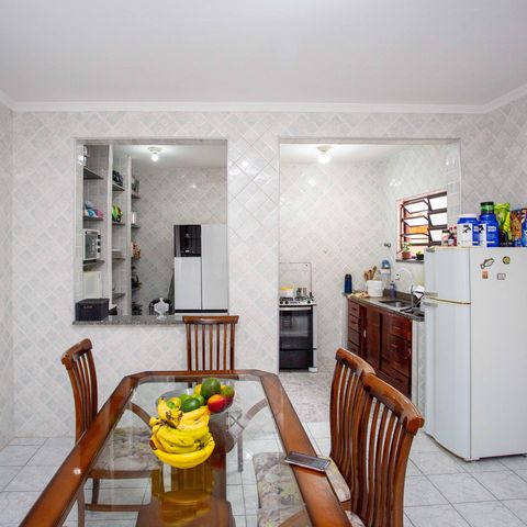 Casa à venda com 250m², 5 quartos e 1 vagaSala de Jantar Casa 1