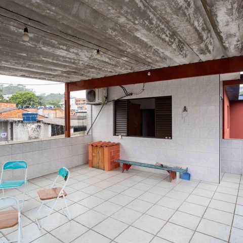 Casa à venda com 250m², 5 quartos e 1 vagaVaranda Casa 1
