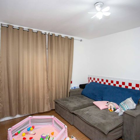 Casa à venda com 250m², 5 quartos e 1 vagaSala casa 2