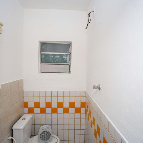 Casa à venda com 250m², 5 quartos e 1 vagaBanheiro da Suite Cas 2