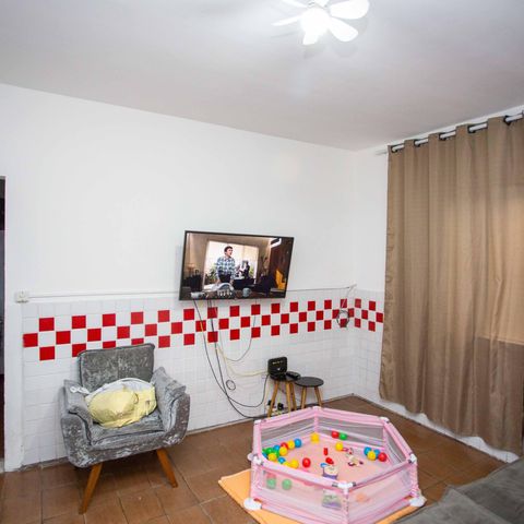 Casa à venda com 250m², 5 quartos e 1 vagaSala casa 2
