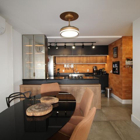 Apartamento à venda com 141m², 3 quartos e 2 vagasCozinha