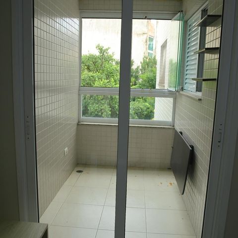 Apartamento para alugar com 58m², 2 quartos e 2 vagasSala- Sacada 