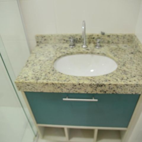 Apartamento para alugar com 58m², 2 quartos e 2 vagasBanheiro Social 