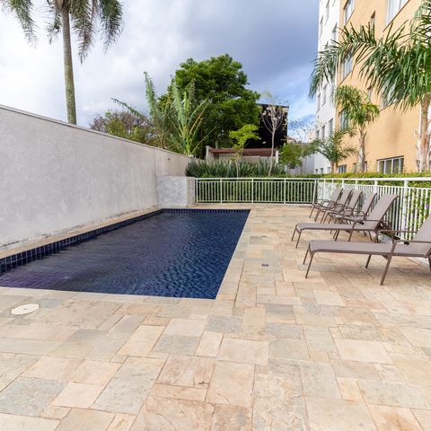 Studio à venda com 28m², 1 quarto e sem vagaÁrea comum - Piscina