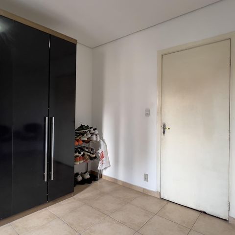 Casa à venda com 200m², 3 quartos e 2 vagasQuarto 2