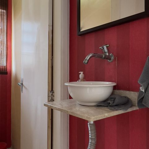 Casa à venda com 200m², 3 quartos e 2 vagasLavabo
