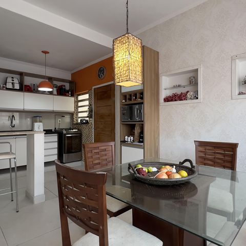 Casa à venda com 200m², 3 quartos e 2 vagasCozinha