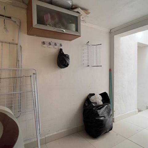 Casa à venda com 200m², 3 quartos e 2 vagasÁrea de Serviço