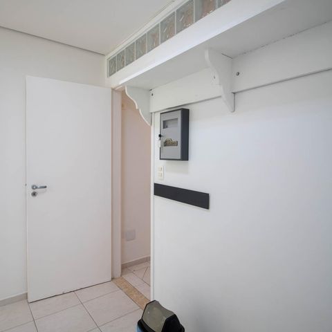 Casa à venda com 30m², 1 quarto e 1 vaga Casa à venda com 30m², 1 quarto e 1 vagaSala 2
