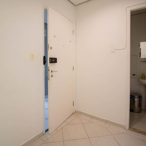 Casa à venda com 30m², 1 quarto e 1 vaga Casa à venda com 30m², 1 quarto e 1 vagaRecepção