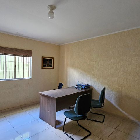 Casa para alugar com 330m², 3 quartos e 5 vagasSuite 2
