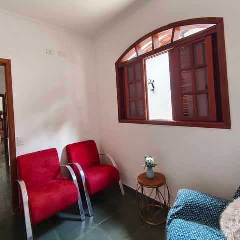 Casa para alugar com 190m², 5 quartos e 4 vagas Casa para alugar com 190m², 5 quartos e 4 vagasQuarto Suíte 2