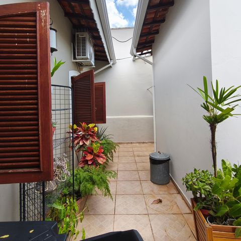 Casa para alugar com 190m², 5 quartos e 4 vagas Casa para alugar com 190m², 5 quartos e 4 vagasQuintal