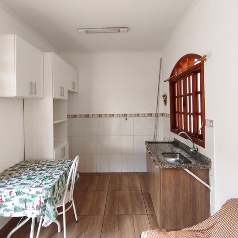 Casa para alugar com 190m², 5 quartos e 4 vagas Casa para alugar com 190m², 5 quartos e 4 vagasCasa 2 - Sala