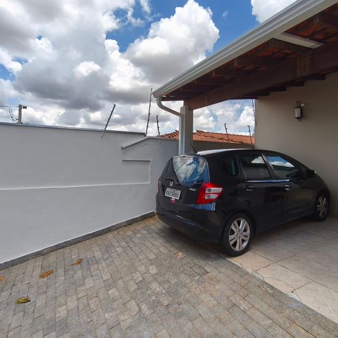 Casa para alugar com 190m², 5 quartos e 4 vagas Casa para alugar com 190m², 5 quartos e 4 vagasQuintal - Garagem