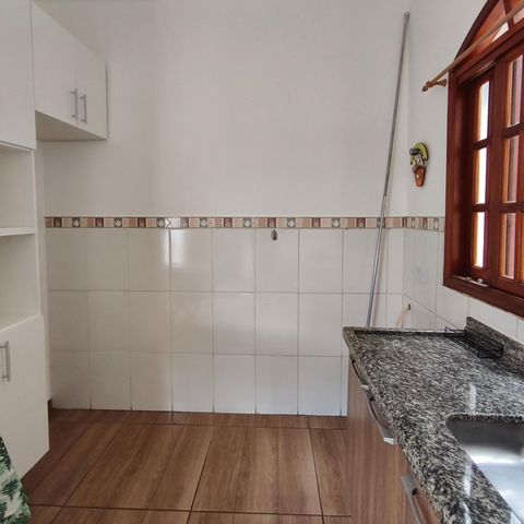 Casa para alugar com 190m², 5 quartos e 4 vagas Casa para alugar com 190m², 5 quartos e 4 vagasCasa 2 - Cozinha