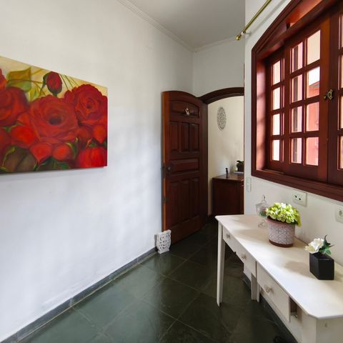 Casa para alugar com 190m², 5 quartos e 4 vagas Casa para alugar com 190m², 5 quartos e 4 vagasCorredor - Quartos