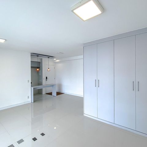 Studio à venda com 53m², 1 quarto e 1 vaga Studio à venda com 53m², 1 quarto e 1 vagaStudio