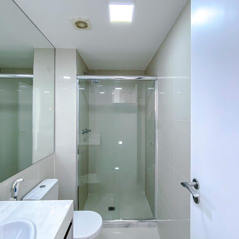 Studio à venda com 53m², 1 quarto e 1 vaga Studio à venda com 53m², 1 quarto e 1 vagaBanheiro