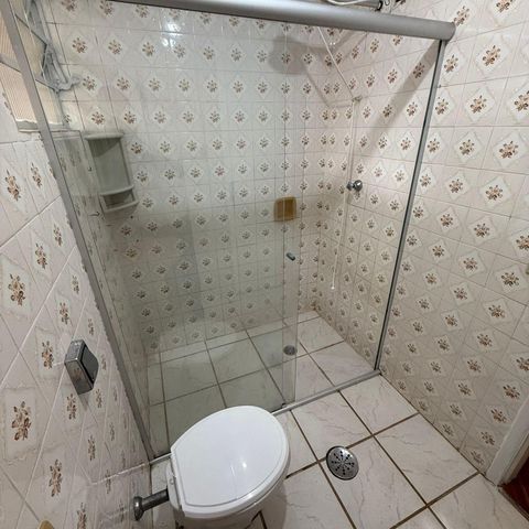 Apartamento à venda com 75m², 2 quartos e 1 vagaBanheiro