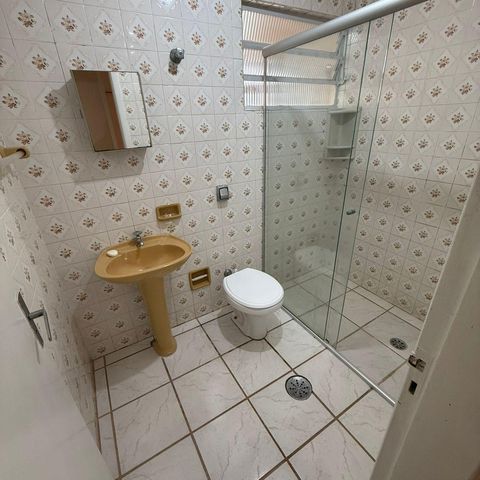 Apartamento à venda com 75m², 2 quartos e 1 vagaBanheiro