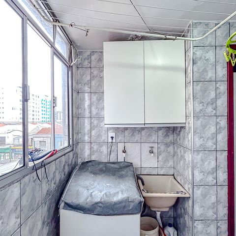 Apartamento à venda com 72m², 2 quartos e 1 vagaÁrea de Serviço
