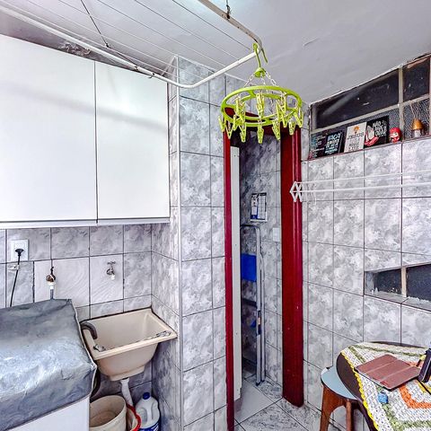 Apartamento à venda com 72m², 2 quartos e 1 vagaÁrea de Serviço