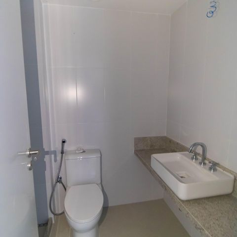 Apartamento para alugar com 147m², 3 quartos e 2 vagas Apartamento para alugar com 147m², 3 quartos e 2 vagasBanheiro da Suíte 3