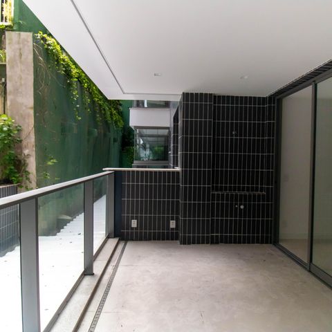 Apartamento para alugar com 147m², 3 quartos e 2 vagas Apartamento para alugar com 147m², 3 quartos e 2 vagasVaranda da Sala