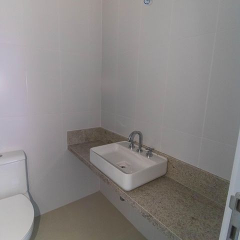 Apartamento para alugar com 147m², 3 quartos e 2 vagas Apartamento para alugar com 147m², 3 quartos e 2 vagasBanheiro da Suíte 3