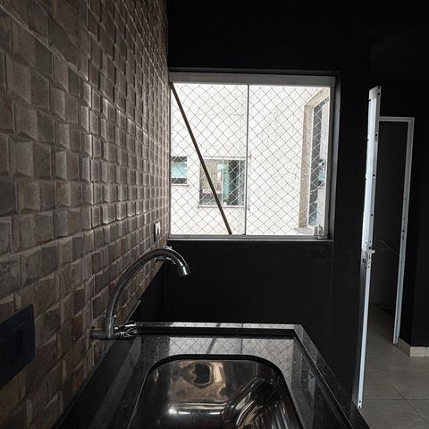 Apartamento à venda com 102m², 2 quartos e 1 vagaÁrea de Serviço