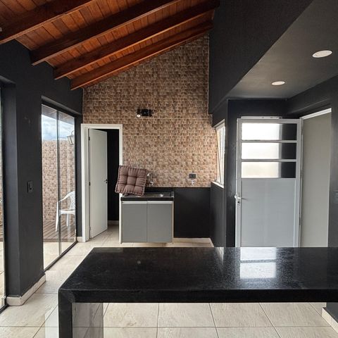 Apartamento à venda com 102m², 2 quartos e 1 vagaCobertura