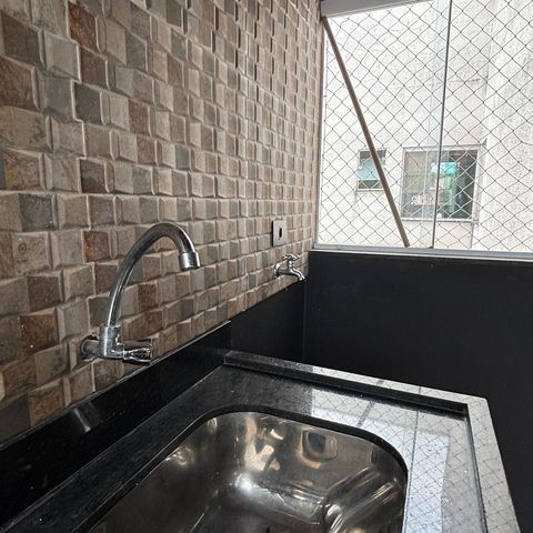 Apartamento à venda com 102m², 2 quartos e 1 vagaÁrea de Serviço