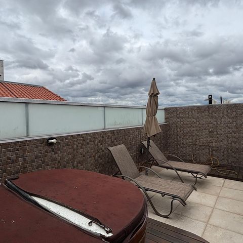 Apartamento à venda com 102m², 2 quartos e 1 vagaCobertura